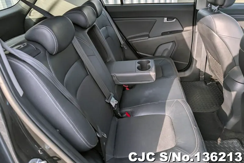 Kia Sportage in Black for Sale Image 12