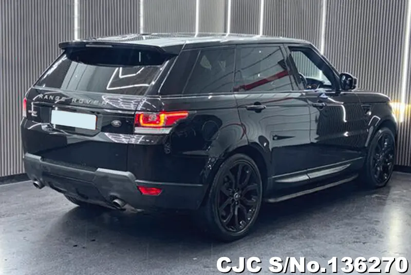Land Rover Range Rover in Black for Sale Image 1