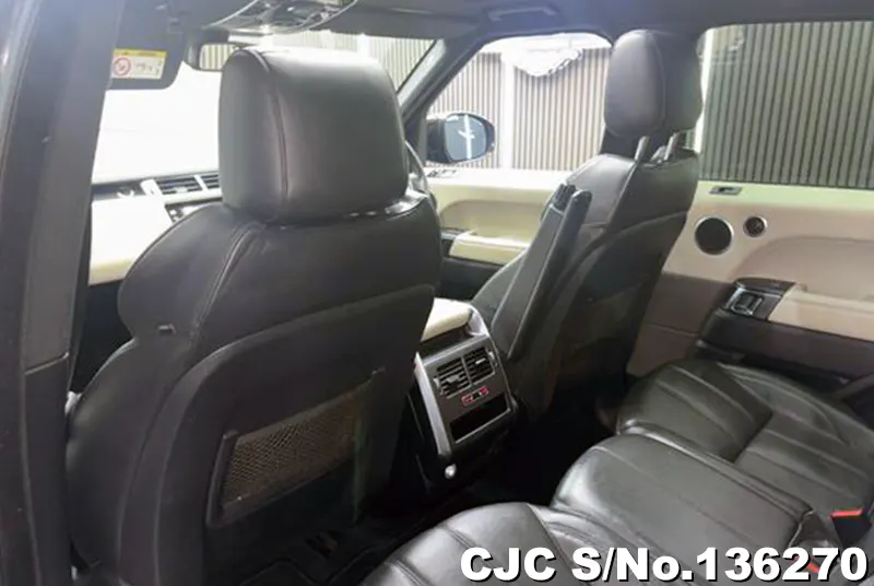 Land Rover Range Rover in Black for Sale Image 12