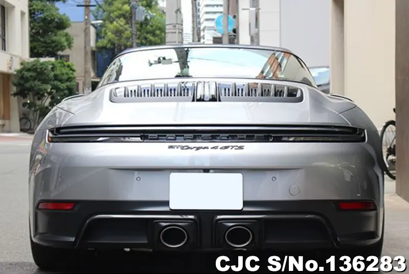 Porsche 911 in Silver for Sale Image 2