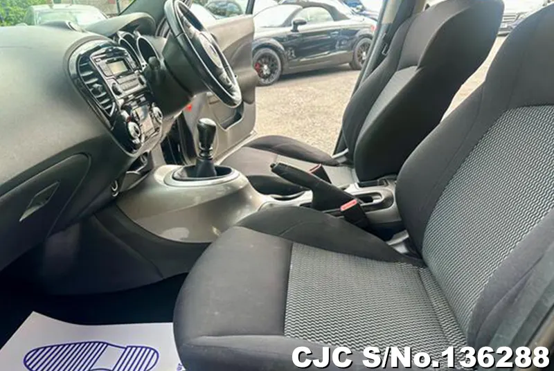 Nissan Juke in Black for Sale Image 9