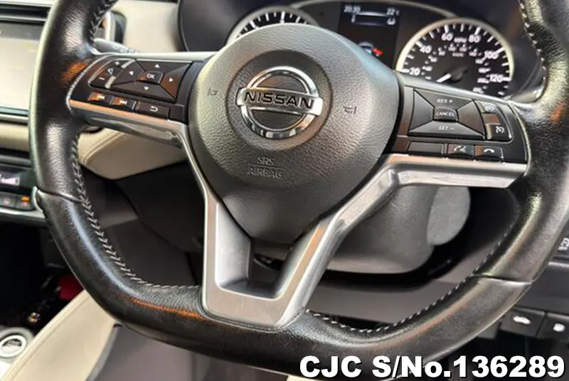 Nissan Micra in Silver for Sale Image 13