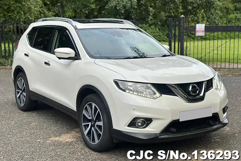 Nissan / X-Trail 2016