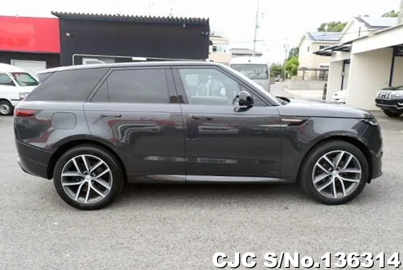 Land Rover Range Rover in Gray for Sale Image 6