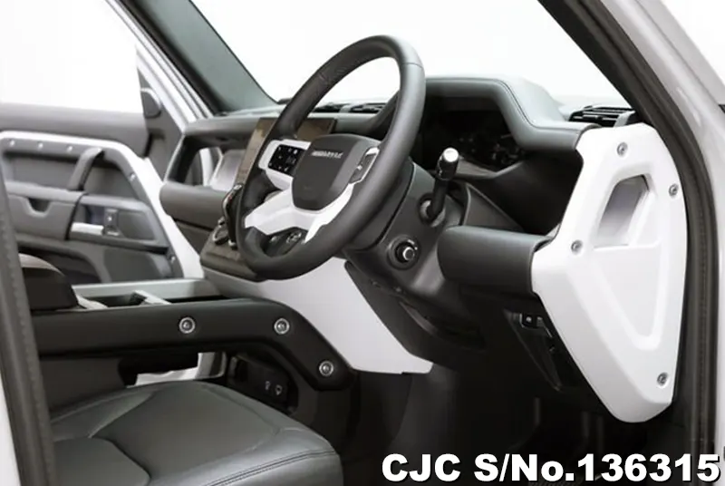 Land Rover Defender in Gray for Sale Image 10