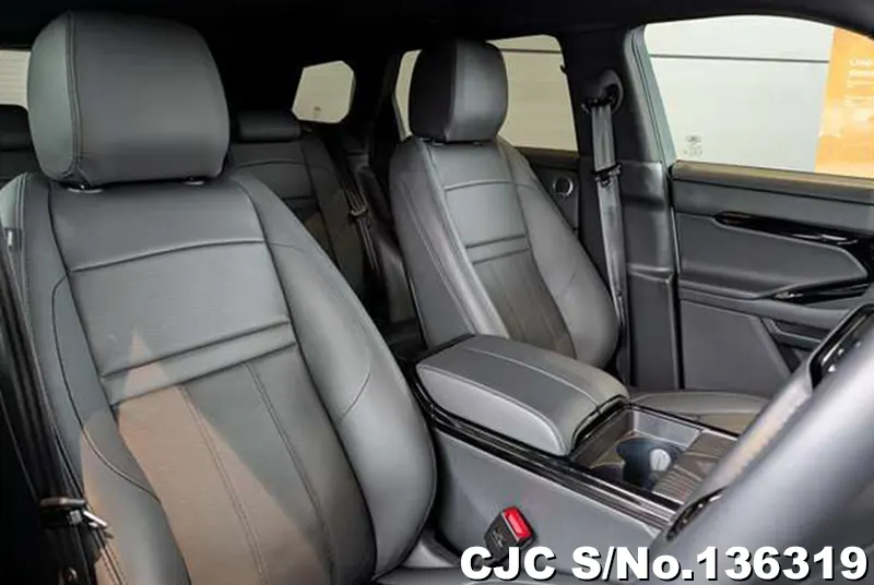 Land Rover Range Rover in White for Sale Image 10