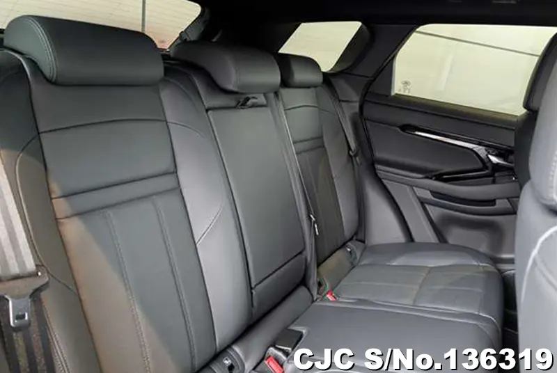 Land Rover Range Rover in White for Sale Image 11