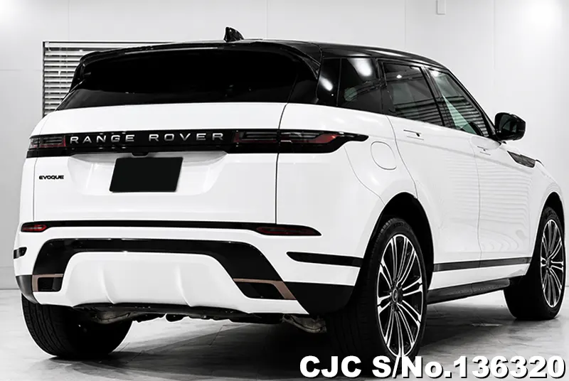 Land Rover Range Rover in White for Sale Image 2