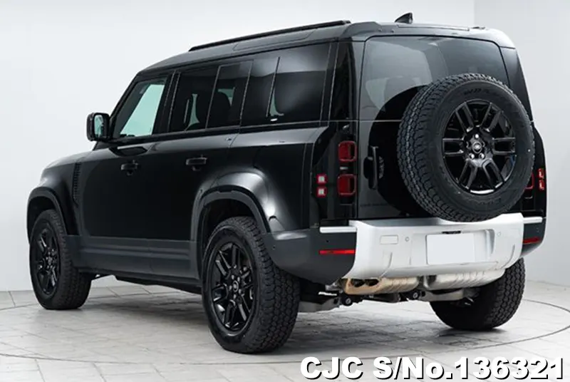 Land Rover Defender in Black for Sale Image 1
