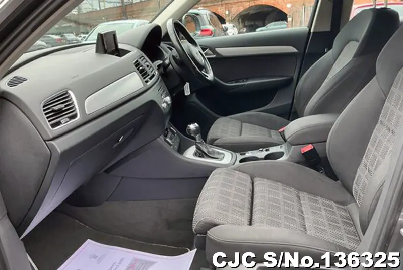 Audi Q3 in Gray for Sale Image 11