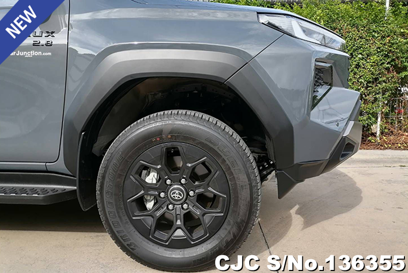 Toyota Hilux in Ash for Sale Image 15