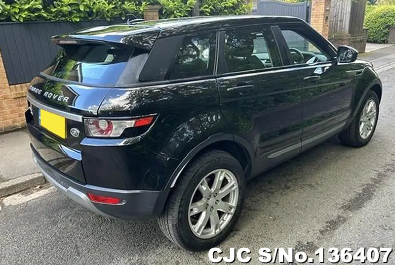 Land Rover Range Rover in Black for Sale Image 2