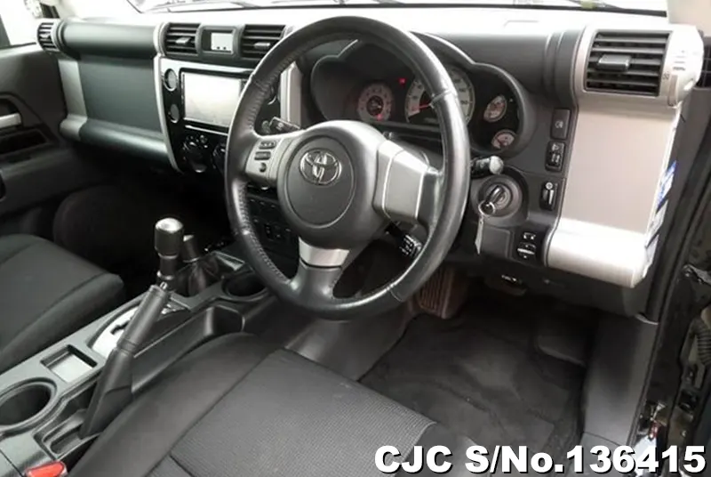 Toyota FJ Cruiser in Black for Sale Image 5