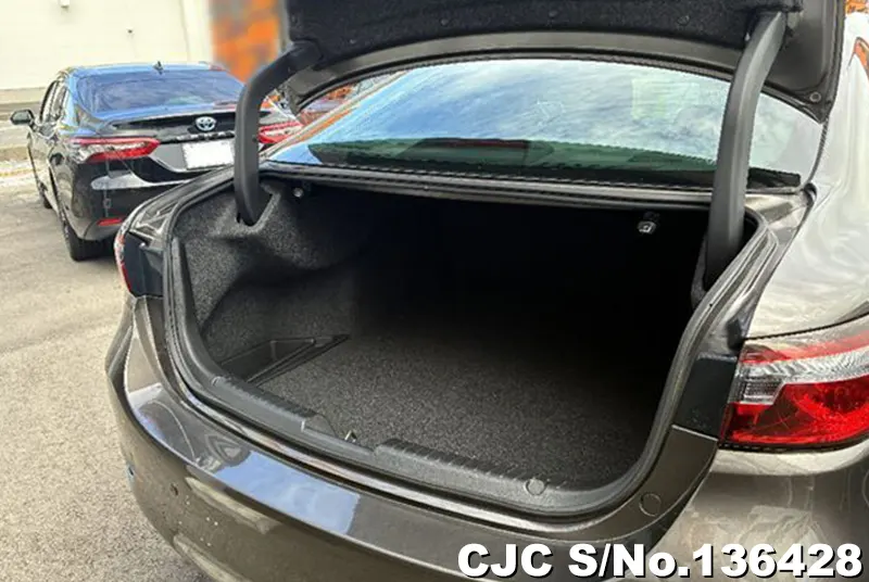 Mazda Mazda6 in Brown for Sale Image 2