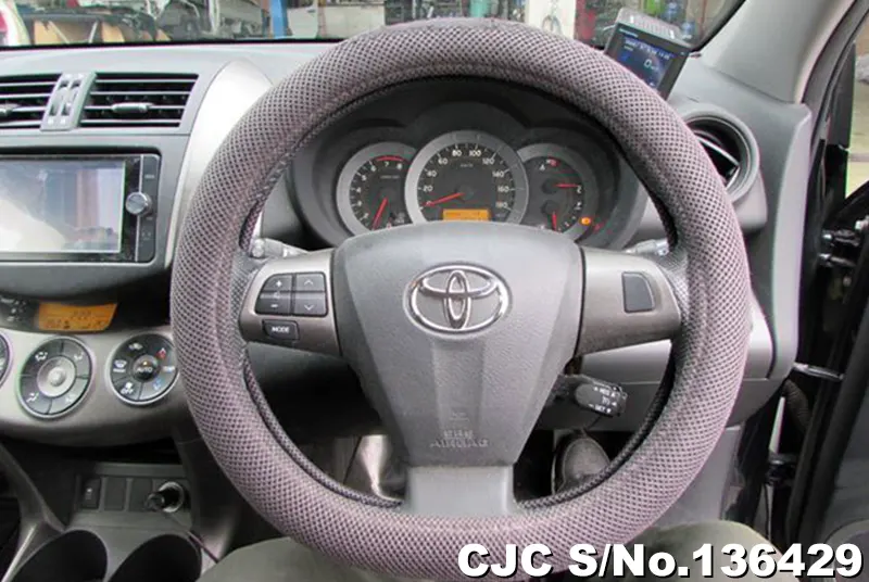 Toyota Rav4 in Black for Sale Image 11