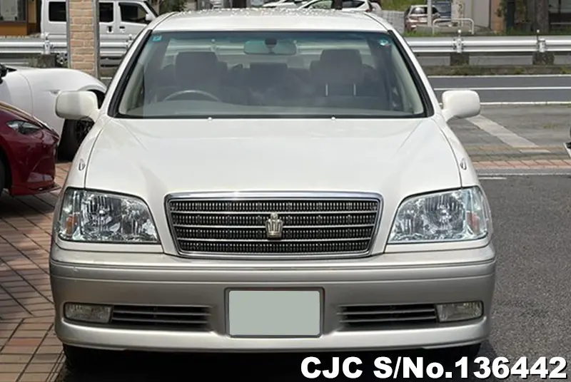 Toyota Crown in Silver for Sale Image 4