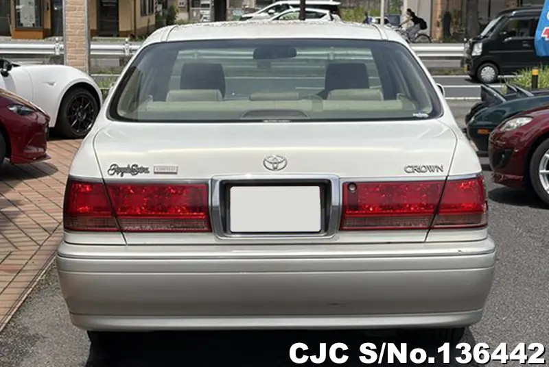 Toyota Crown in Silver for Sale Image 5
