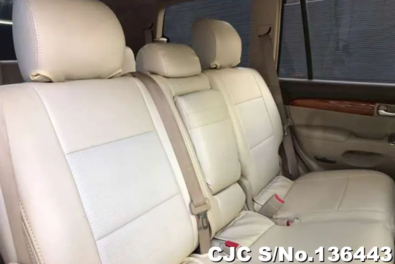 Toyota Land Cruiser Prado in Pearl for Sale Image 10