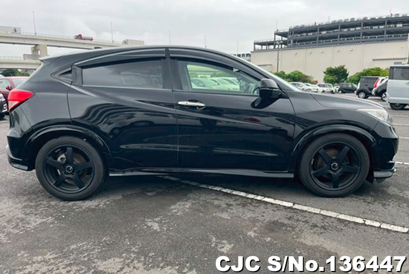 Honda Vezel in Black for Sale Image 6