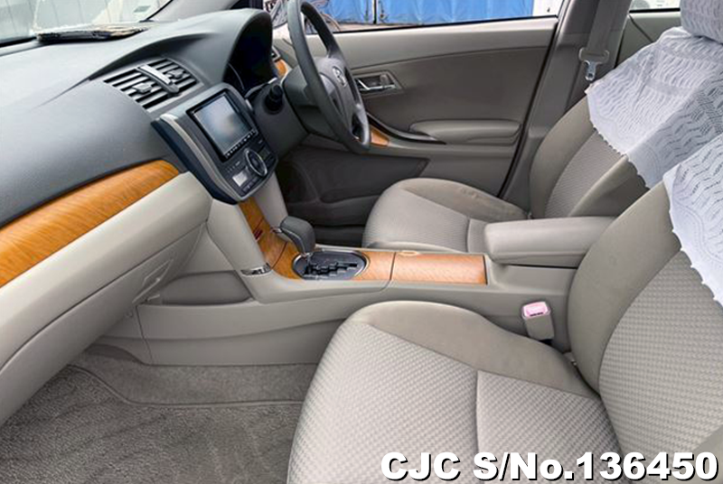 Toyota Premio in Silver for Sale Image 7