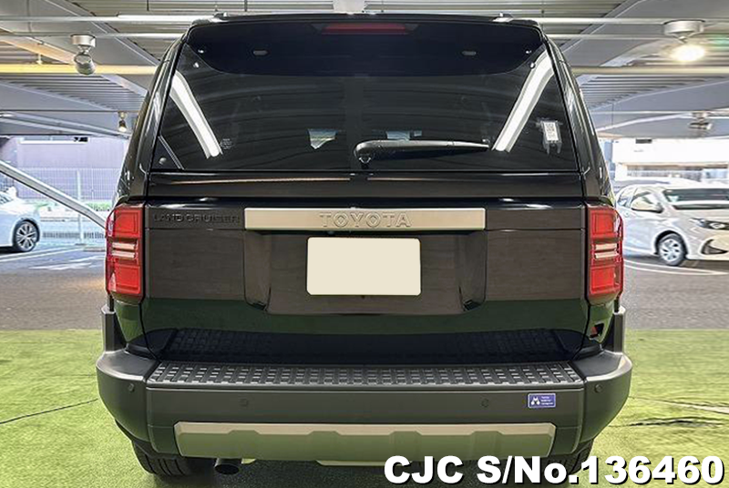 Toyota Land Cruiser 250 in Black for Sale Image 5