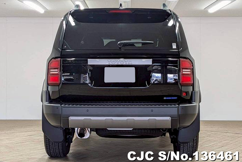 Toyota Land Cruiser 250 in Black for Sale Image 5