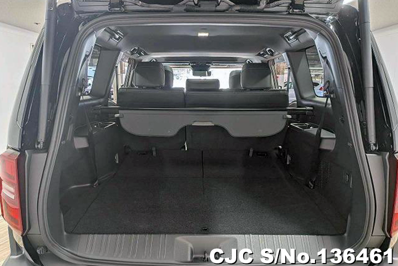 Toyota Land Cruiser 250 in Black for Sale Image 9