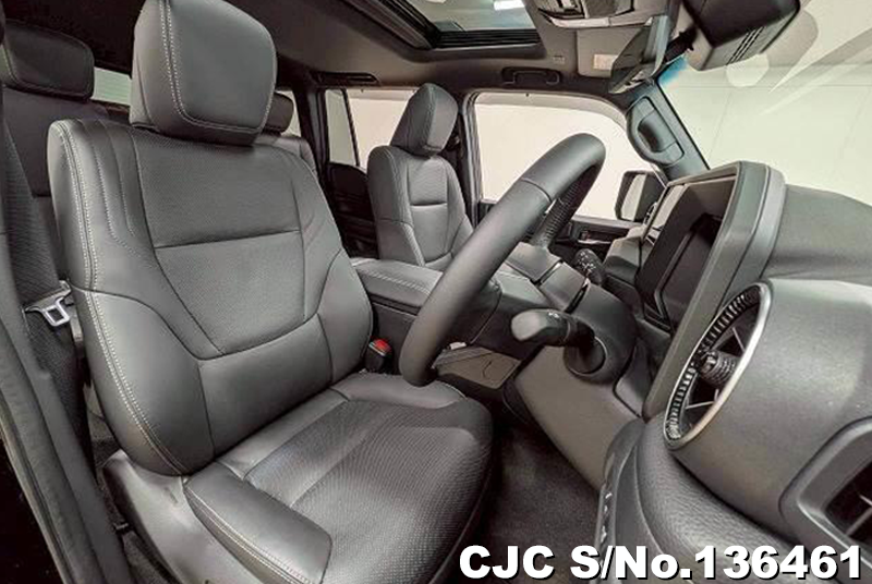 Toyota Land Cruiser 250 in Black for Sale Image 11