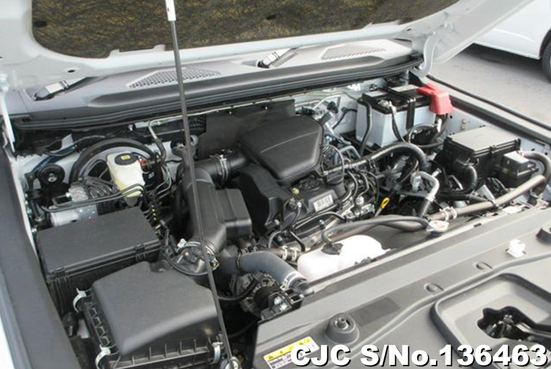 Toyota Land Cruiser 250 in Pearl for Sale Image 20