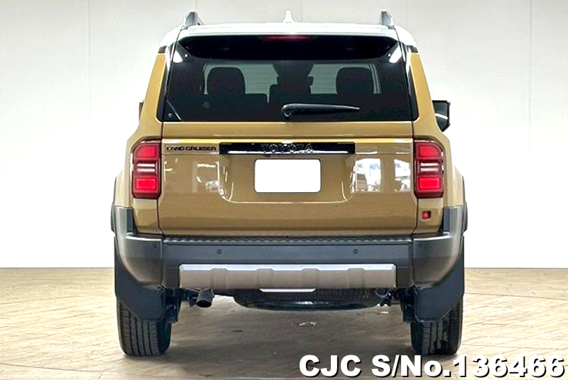 Toyota Land Cruiser 250 in Sand for Sale Image 5
