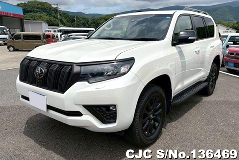 Toyota Land Cruiser Prado in Pearl for Sale Image 3