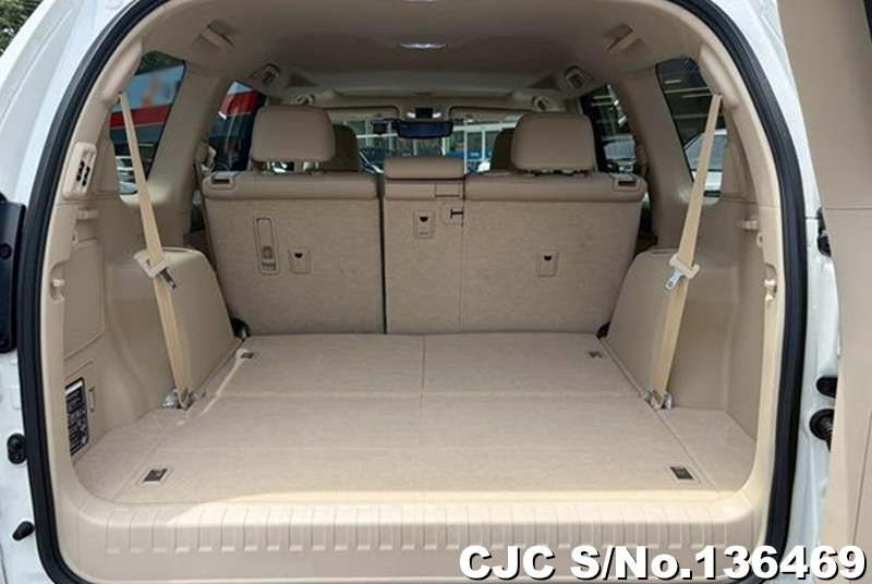 Toyota Land Cruiser Prado in Pearl for Sale Image 9