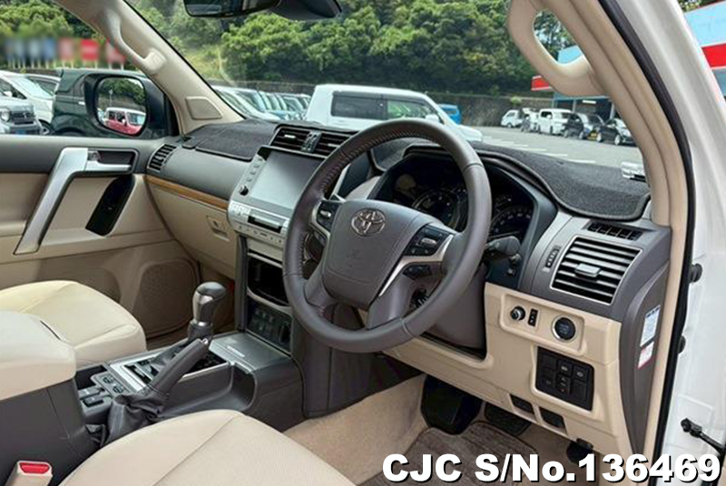Toyota Land Cruiser Prado in Pearl for Sale Image 11