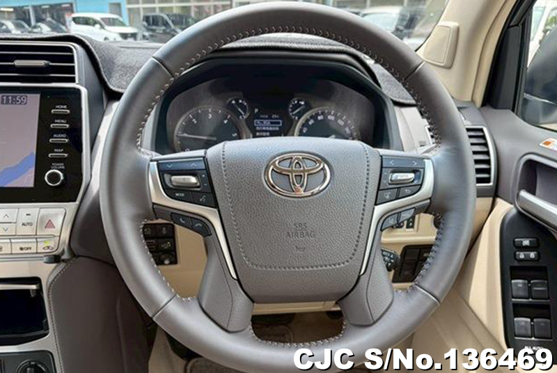 Toyota Land Cruiser Prado in Pearl for Sale Image 14