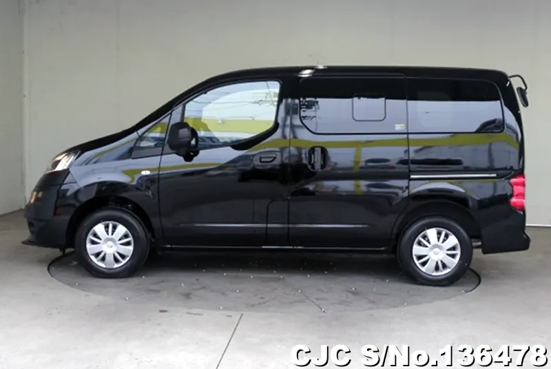 Nissan NV200 in Black for Sale Image 7