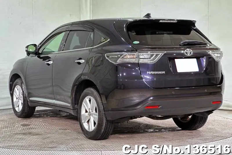 Toyota Harrier in Black for Sale Image 1