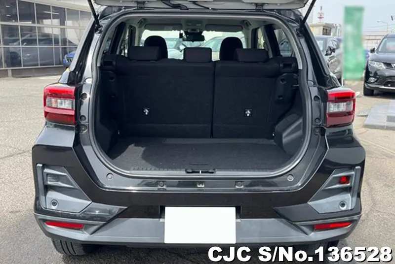 Toyota Raize in Black for Sale Image 3