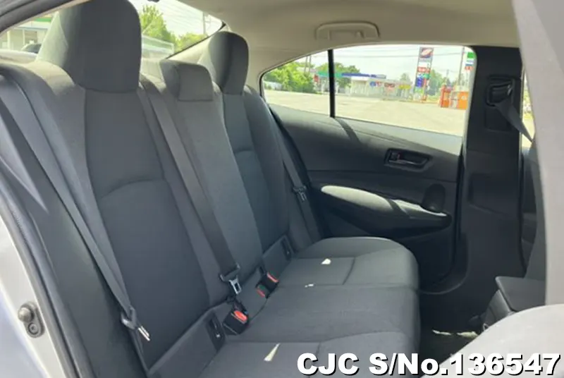Toyota Corolla in Silver for Sale Image 13