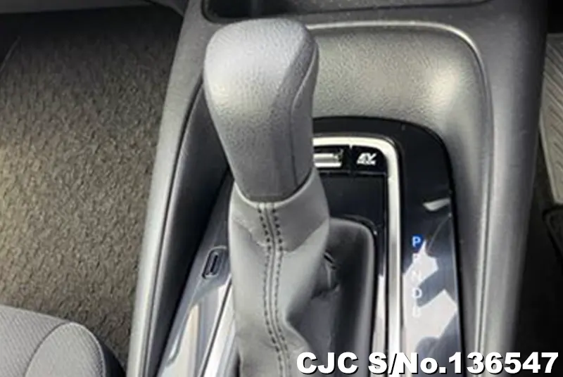 Toyota Corolla in Silver for Sale Image 20