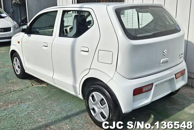 Suzuki Alto in White for Sale Image 1