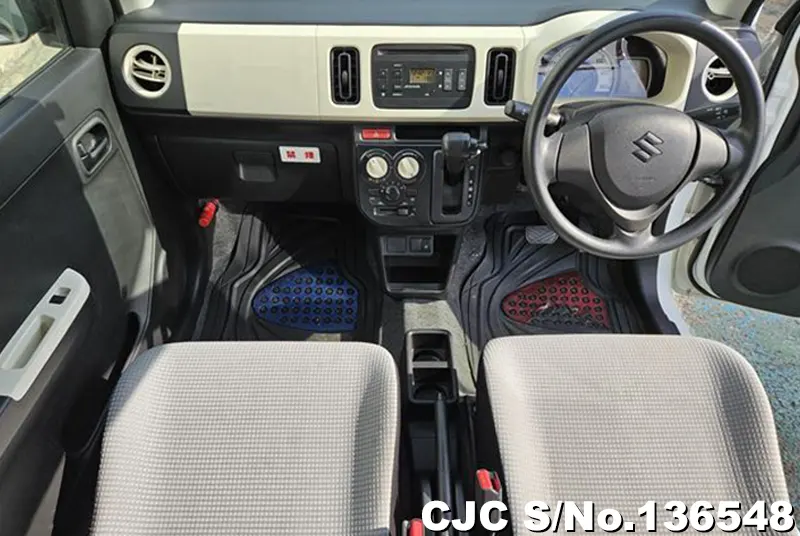 Suzuki Alto in White for Sale Image 8