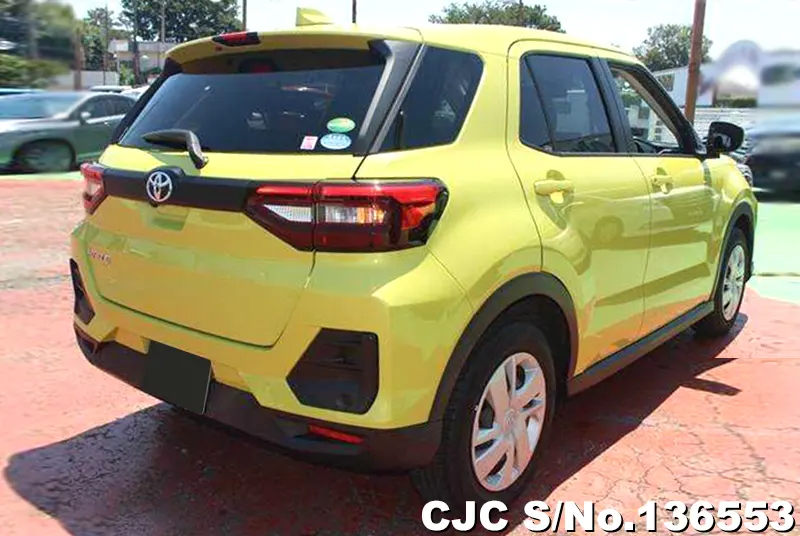 Toyota Raize in Yellow for Sale Image 1