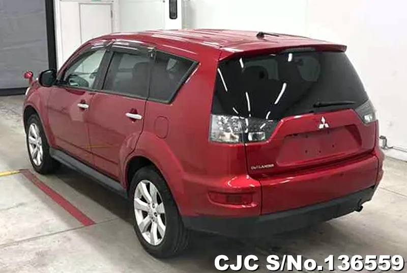 Mitsubishi Outlander in Red for Sale Image 1