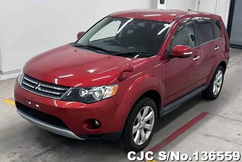 Mitsubishi Outlander in Red for Sale Image 3