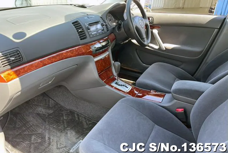 Toyota Allion in Silver for Sale Image 6