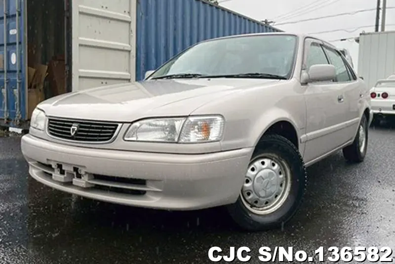 Toyota Corolla in Silver for Sale Image 3