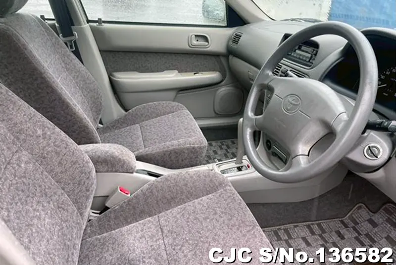 Toyota Corolla in Silver for Sale Image 4