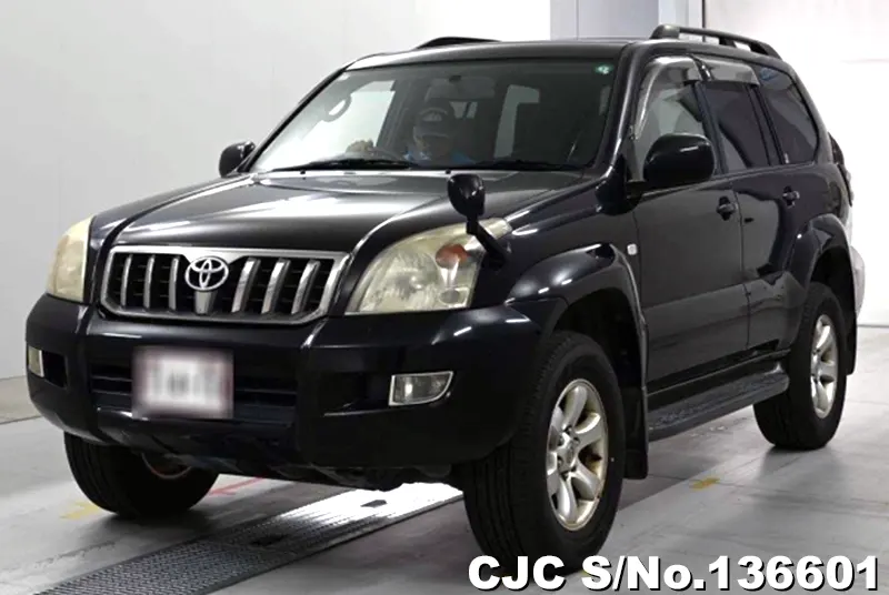 Toyota Land Cruiser Prado in Black for Sale Image 3