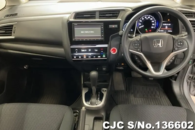 Honda Fit in Silver for Sale Image 3