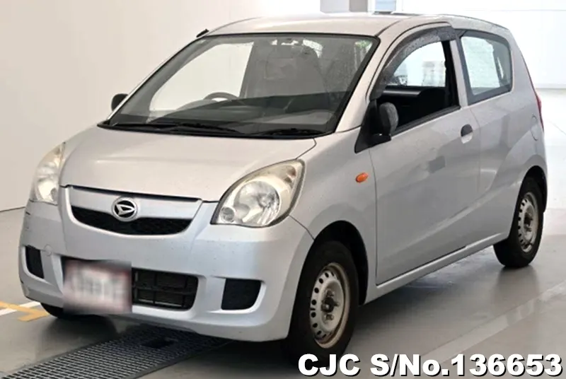 Daihatsu Mira in Silver for Sale Image 3